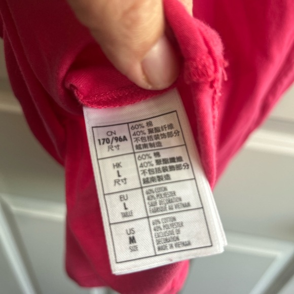 GUC size Medium bright Pink Tank Top with Mickey Mouse in gold - Picture 7 of 9